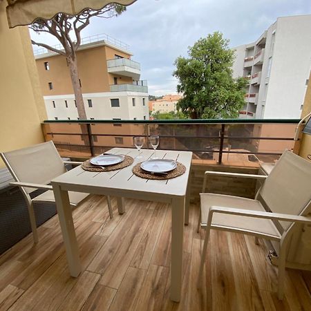Studio 150 M De Plage Golfe De Saint-Tropez 滨海卡瓦莱尔 外观 照片