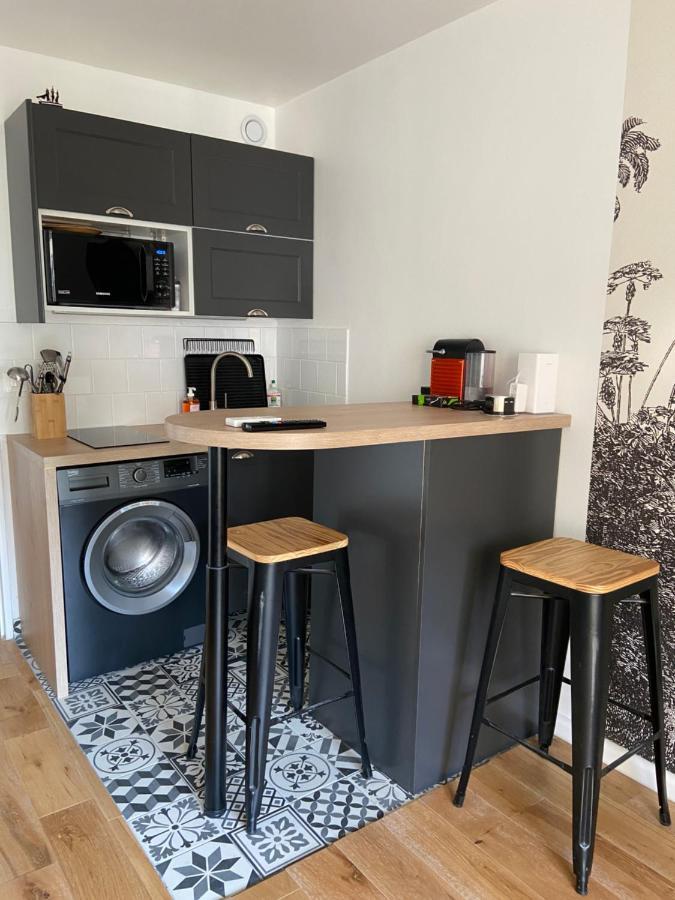 Studio 150 M De Plage Golfe De Saint-Tropez 滨海卡瓦莱尔 外观 照片
